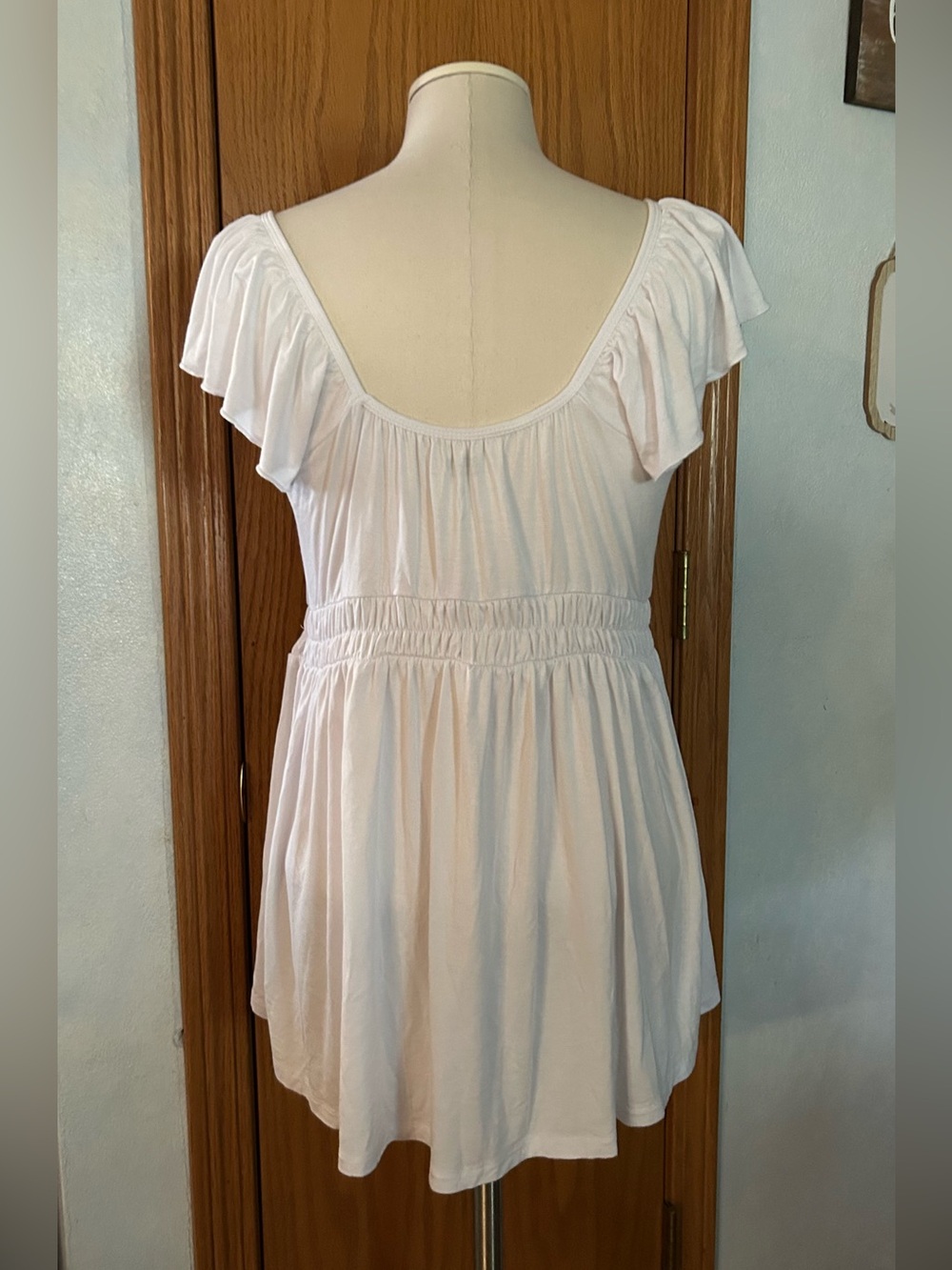 NWOT Torrid White Top - Size 2X - Picture 3 of 7